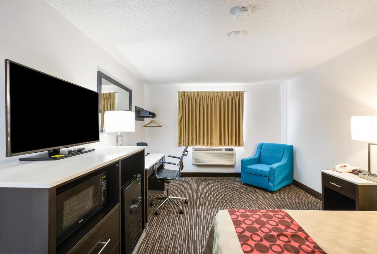 Americas Best Value Inn Charlotte Exterior photo