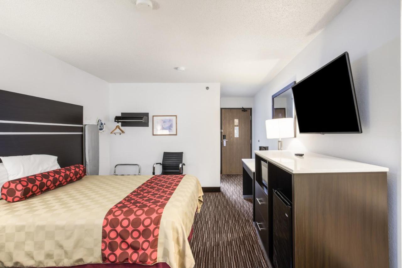 Americas Best Value Inn Charlotte Exterior photo